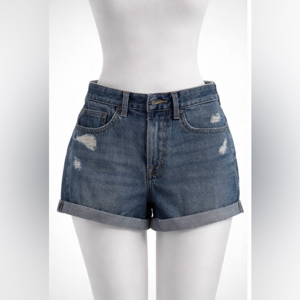 NWT Lucky Brand Boyfriend Distressed Denim Shorts Size 6/28